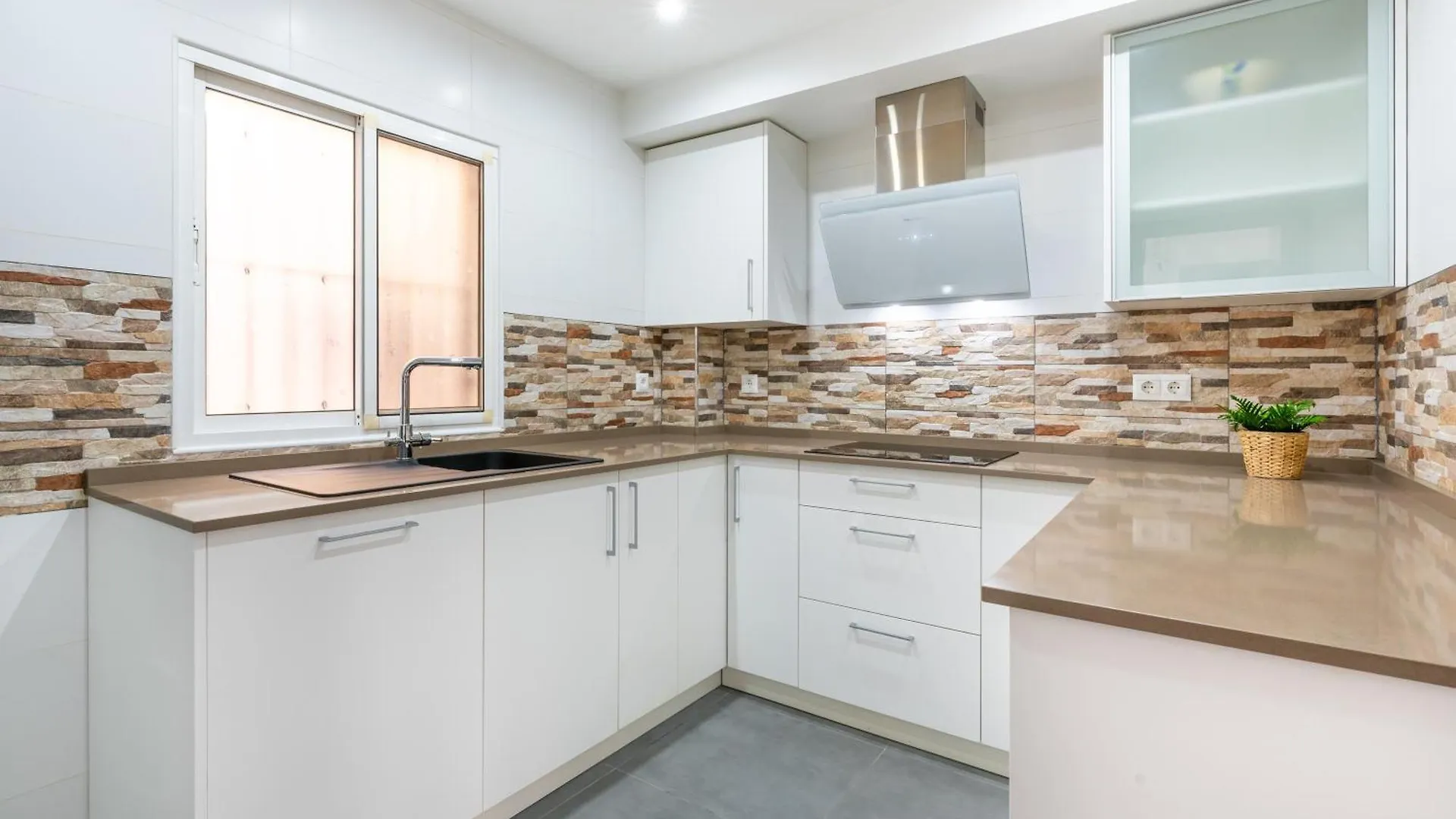 Apartment Wintowinrentals Bien Situado, Completo Y Acogedor Malaga